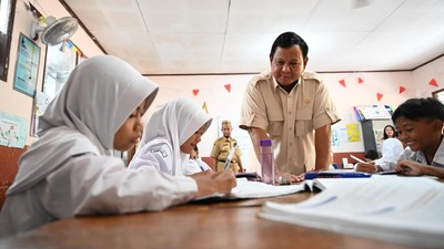 Kritik Terhadap MBG Pemerintah Dorong Evaluasi Menyeluruh