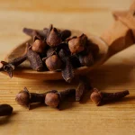 Alat Pemisah Bunga Cengkeh Praktis Dan Efisien